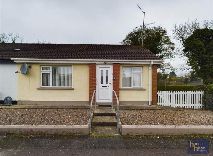 9 West End, Bessbrook, Newry, BT35 7AL photo