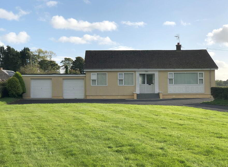 29 Aughnacloy Road, Banbridge, BT32 3RU photo