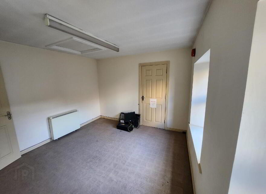 18 Upper Water Street, Newry, BT34 1DJ