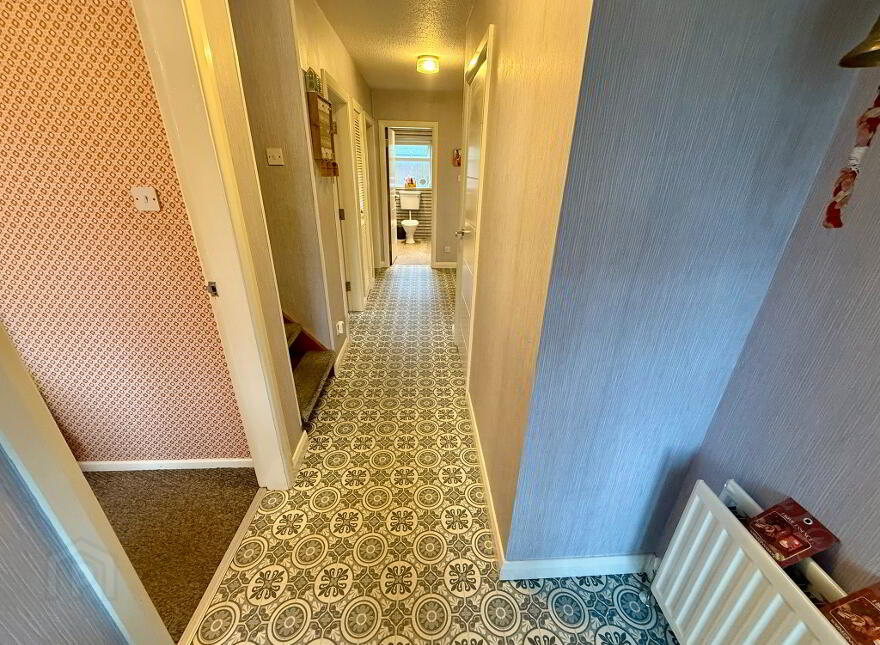 1 Riverside Park, Altnagelvin, L'Derry, BT47 3RU