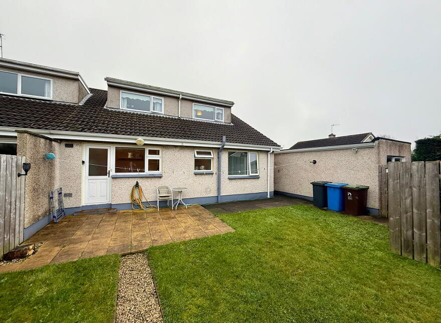 1 Riverside Park, Altnagelvin, L'Derry, BT47 3RU