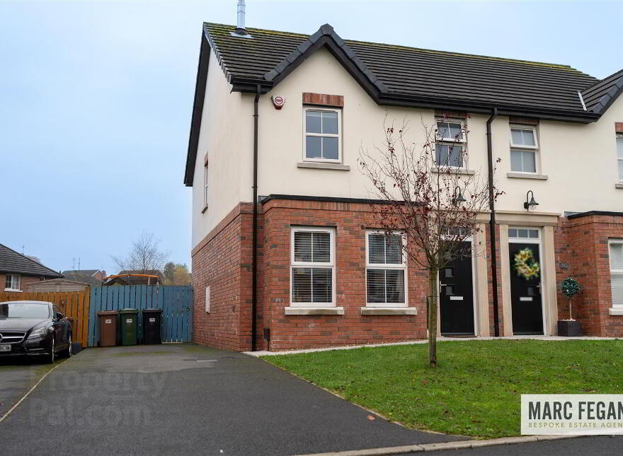 284 Belvedere Manor, Lurgan, Craigavon, BT67 9PA photo