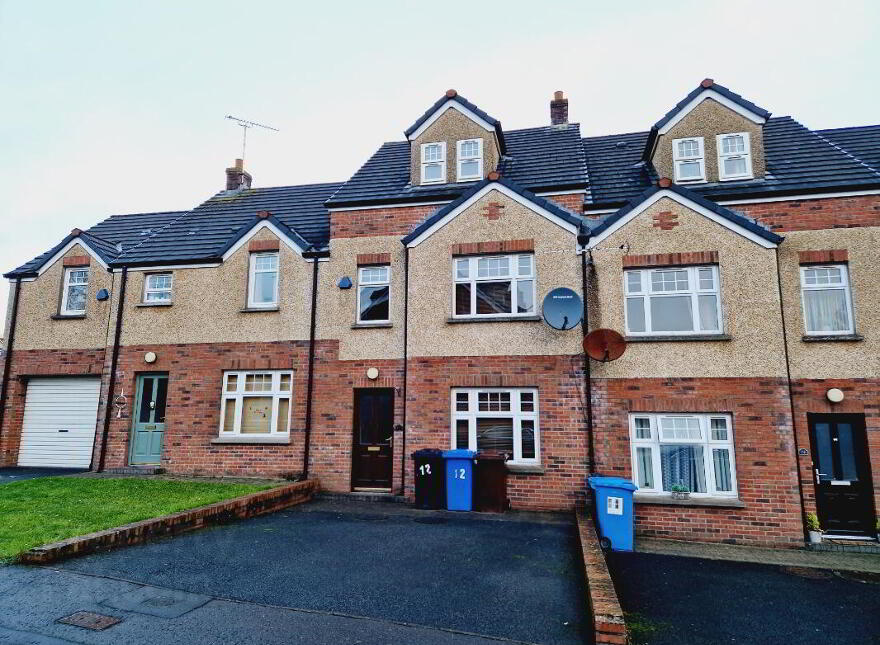 12 Cherry Tree Court, Dungannon, BT71 6PN photo