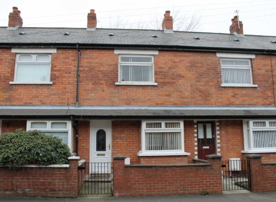 14 Bloomfield Crescent, Belfast, BT5 5AT photo