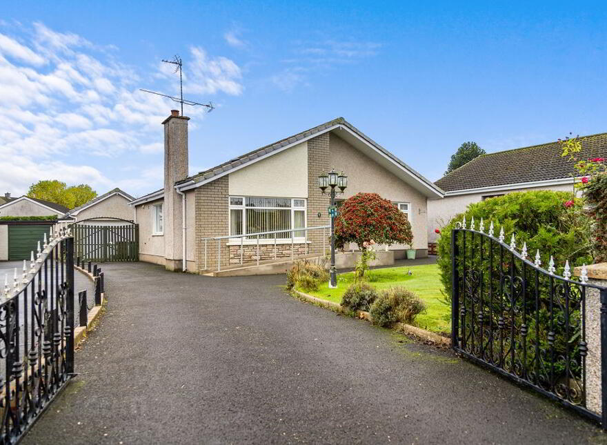 25 Lismurn Park, Ahoghill, Ballymena, BT42 1JN photo