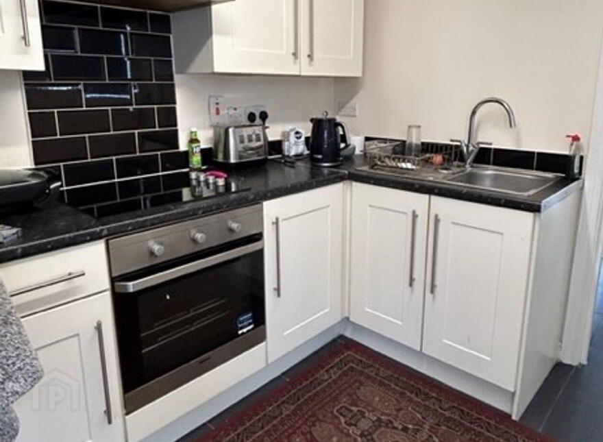 Apt 1 & 2, 74 Castlereagh Street, NJ, Belfast, BT5 4