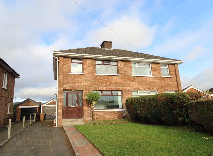 3 Wanstead Drive, Dundonald, Belfast, BT16 2EY photo