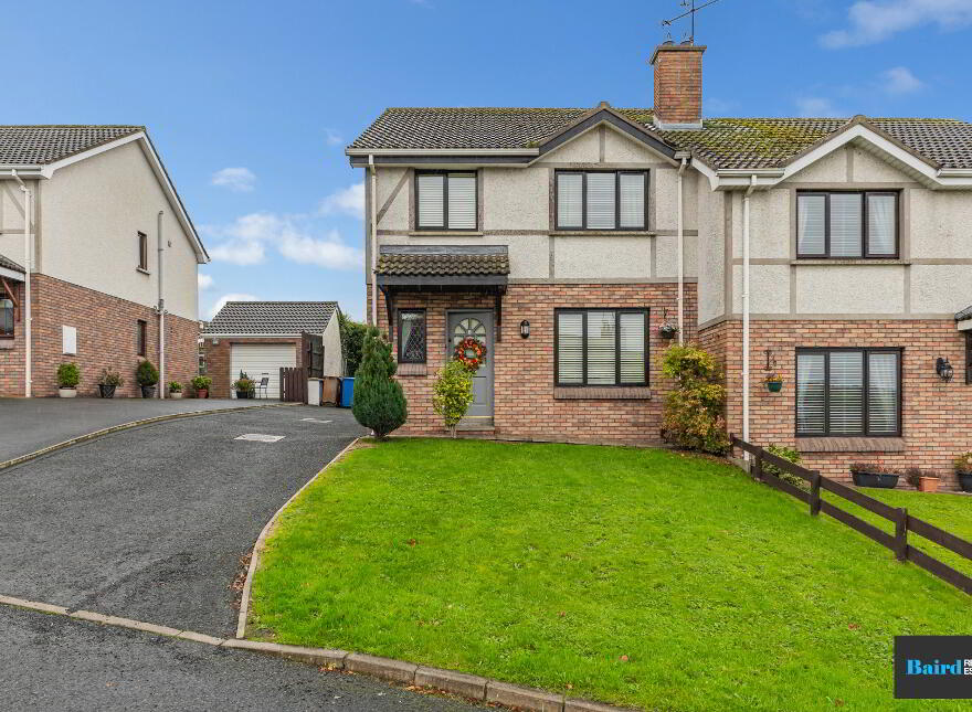 8 Hillview Place, Moy, Dungannon, BT71 7TQ photo