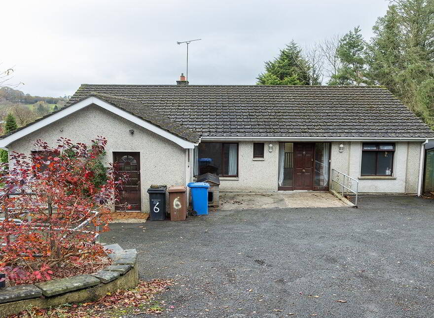 6 Mill Hill Drive, Ballynahinch, BT24 8LL photo