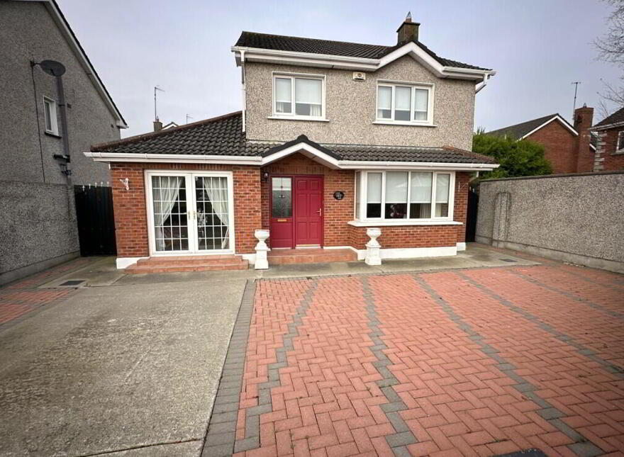 16 Castle Manor, Drogheda, A92HT6F photo