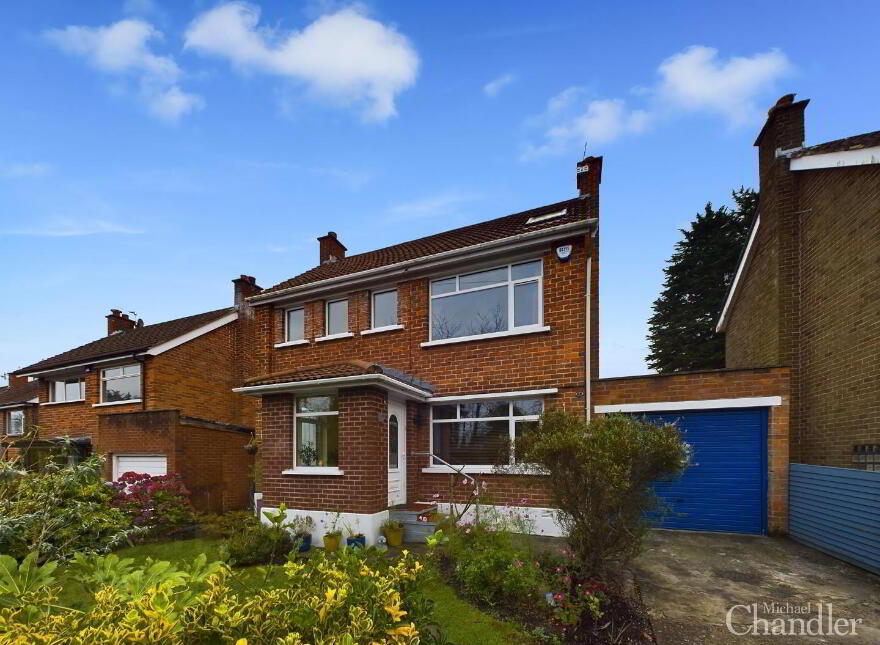 17 Loughview Drive, Belfast, BT6 0NU photo