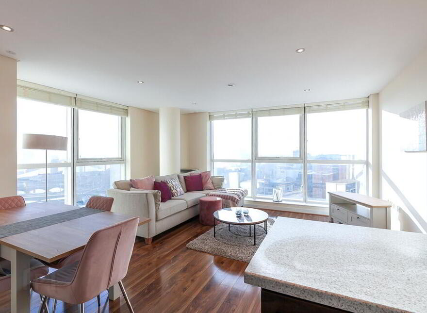 14-04 Obel, 62 Donegall Quay, Belfast, BT1 3NH