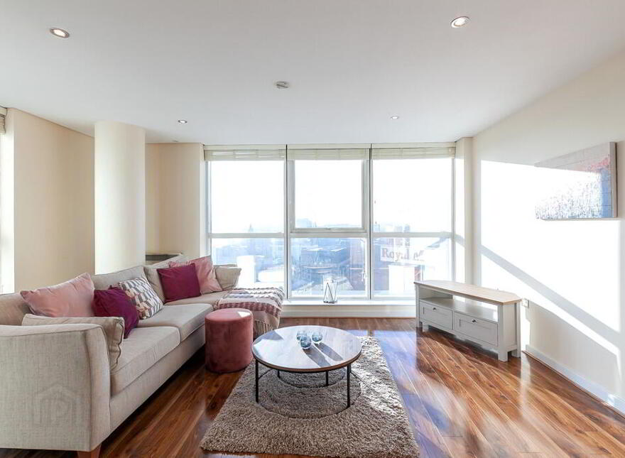 14-04 Obel, 62 Donegall Quay, Belfast, BT1 3NH