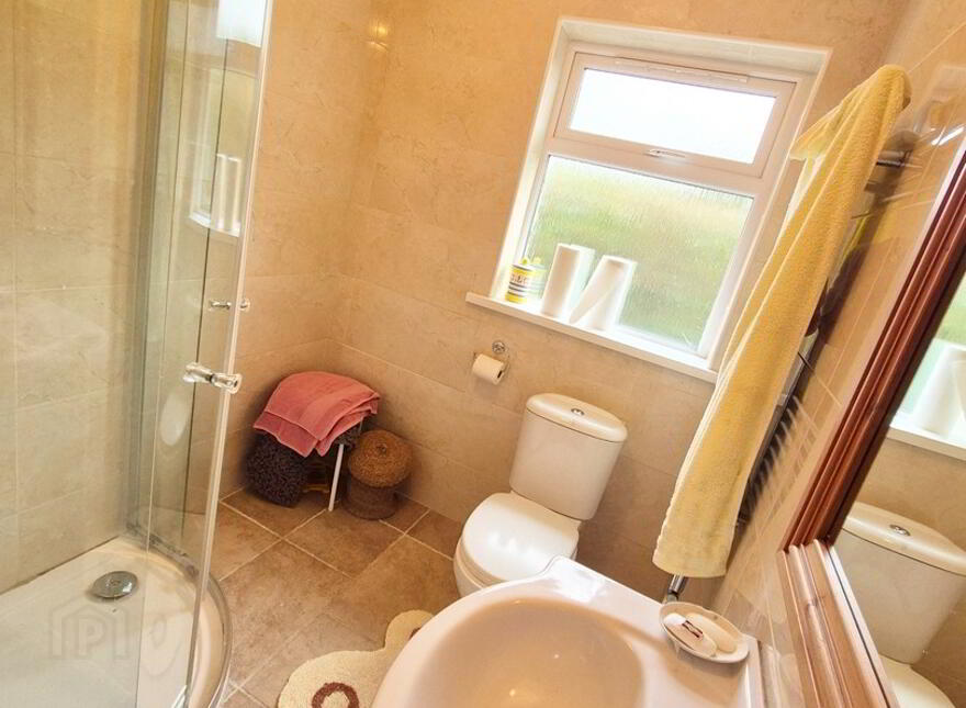 5 Friel Chalets, Birchill Ave, Creeslough, F92Y206