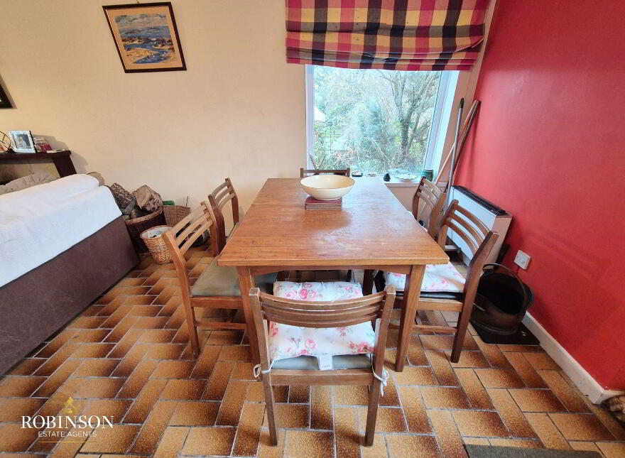 5 Friel Chalets, Birchill Ave, Creeslough, F92Y206