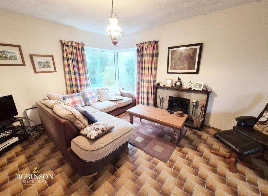 5 Friel Chalets, Birchill Ave, Creeslough, F92Y206