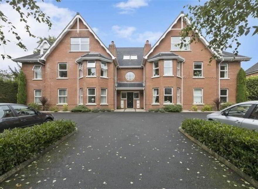 Apt 3 Marlborough Manor, 48 Marlborough Park South, Belfast, BT9 6HS photo