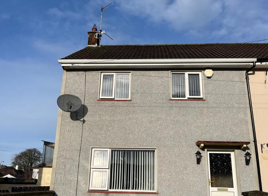 46 Koram Square, Strabane, BT82 9DP photo