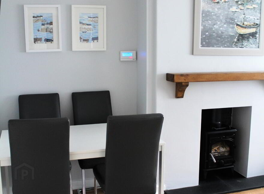 Holiday Let  2025, 2 Queenora Avenue, Portstewart, BT55 7BU