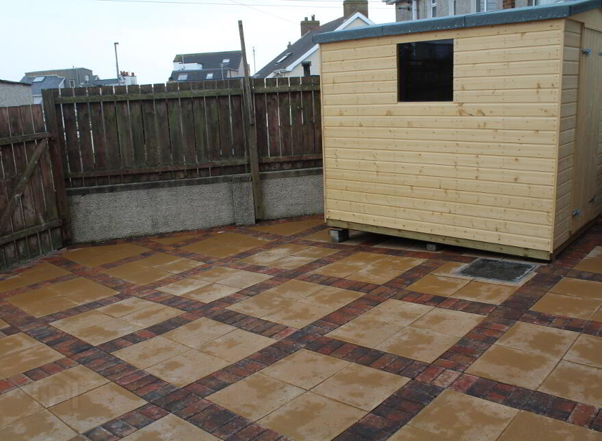 Holiday Let  2025, 2 Queenora Avenue, Portstewart, BT55 7BU
