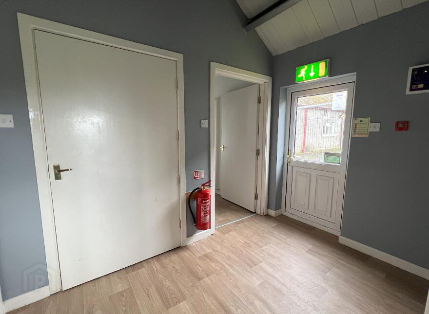 6 Halftown Road, Lisburn, BT27 5RD