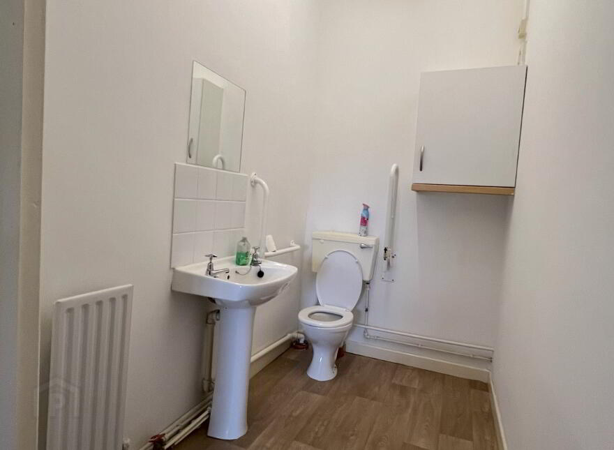 6 Halftown Road, Lisburn, BT27 5RD
