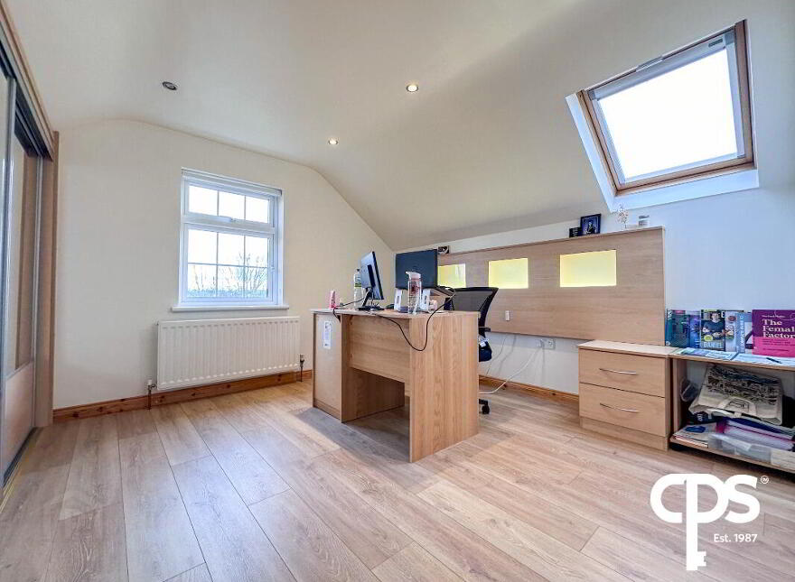 10 Derrycaw Road, Moy, BT71 6SX