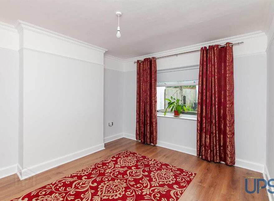 44 St. Meryl Park, Glen Road, Belfast, BT11 8FY