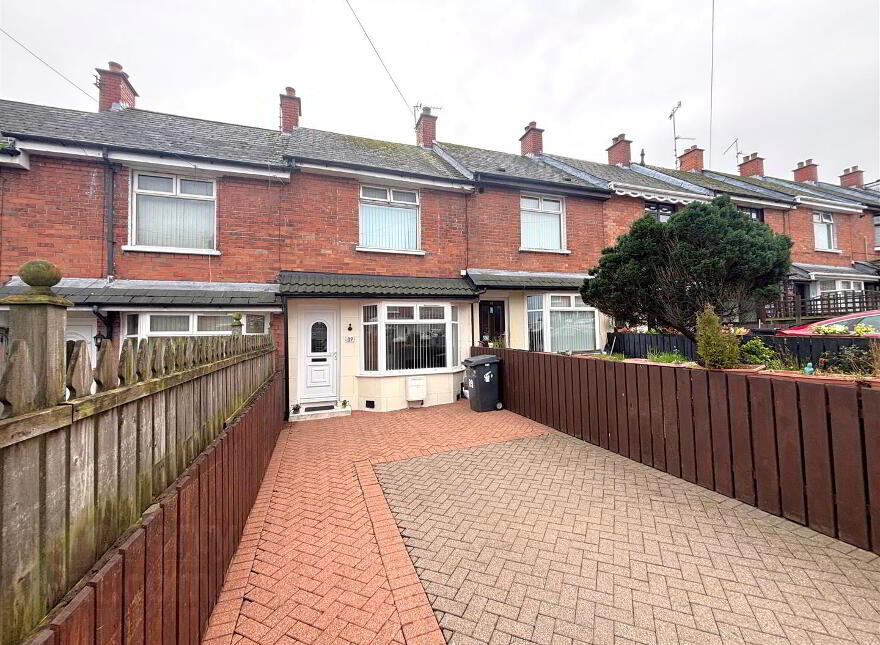 89 Brompton Park, Belfast, BT14 7LA photo