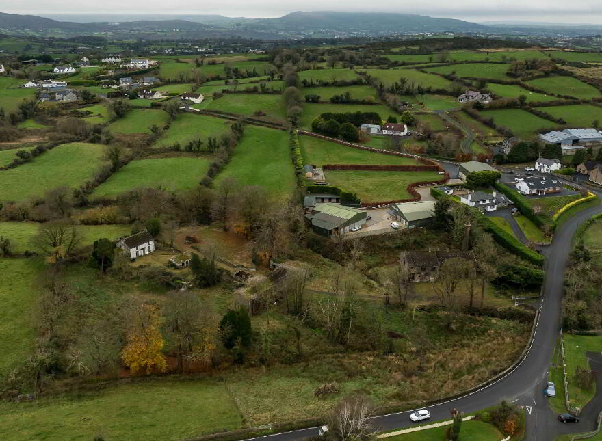 65 Derryleckagh Road, Warrenpoint / Newry, BT34 3RB