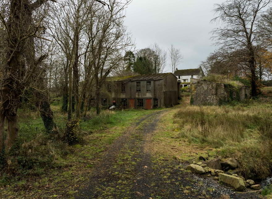 65 Derryleckagh Road, Warrenpoint / Newry, BT34 3RB