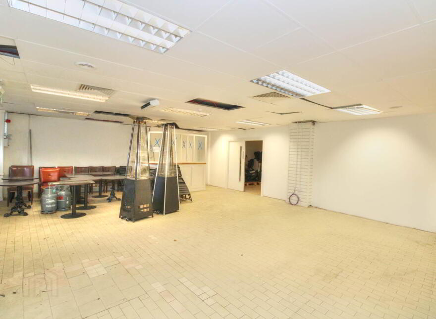 Former Mulqueens Supermarket, Silver Street, Nenagh, E45TN36