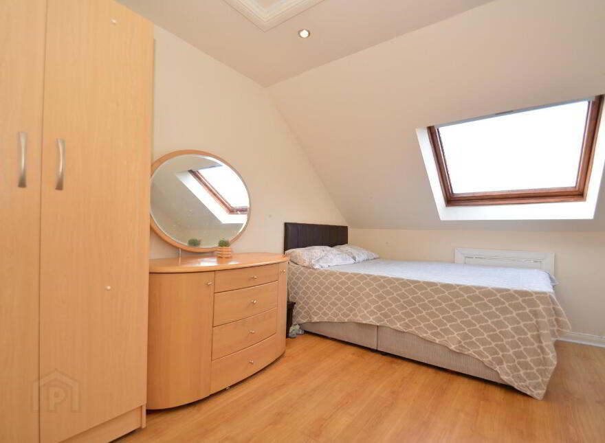 35 Eliza Street Close, Belfast, BT7 2BS
