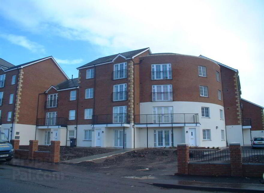 Apt 19 The Courtyard, 222 Castlereagh Road, Belfast, BT5 5FZ photo