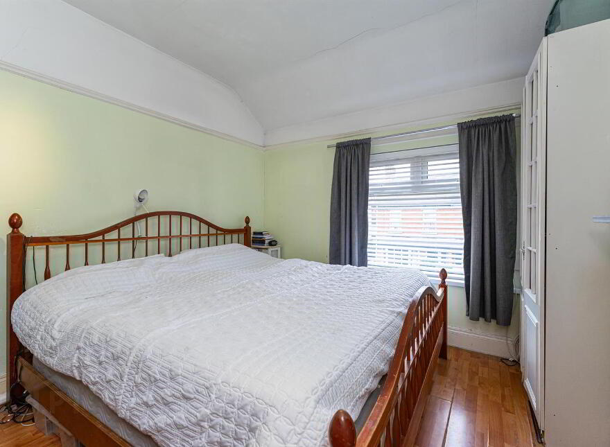 20 Irwin Crescent, Belfast, BT4 3AQ