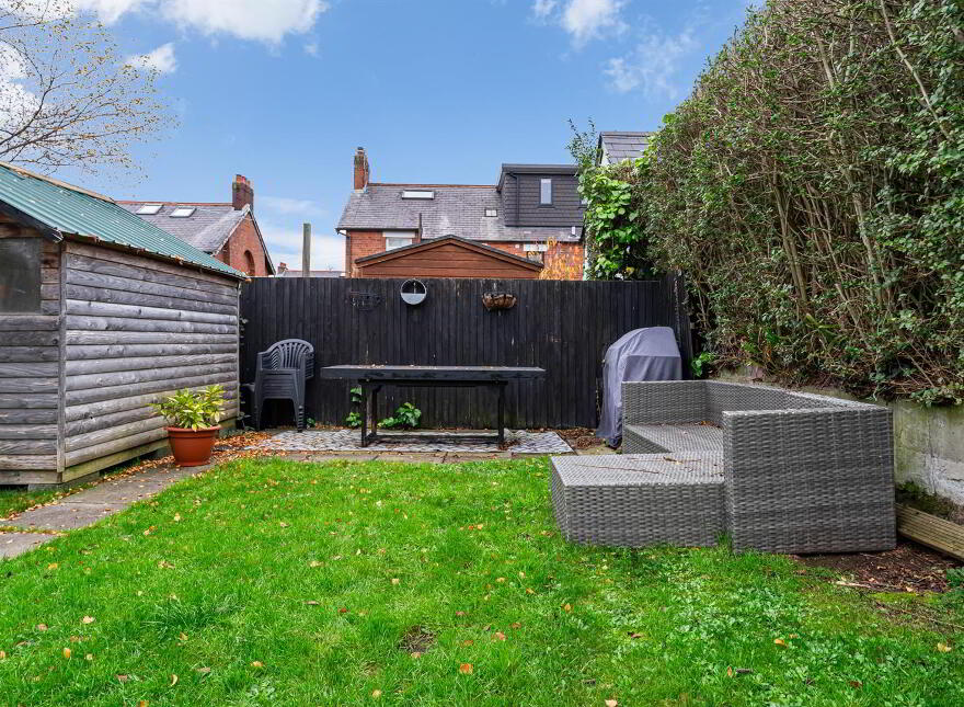 20 Irwin Crescent, Belfast, BT4 3AQ