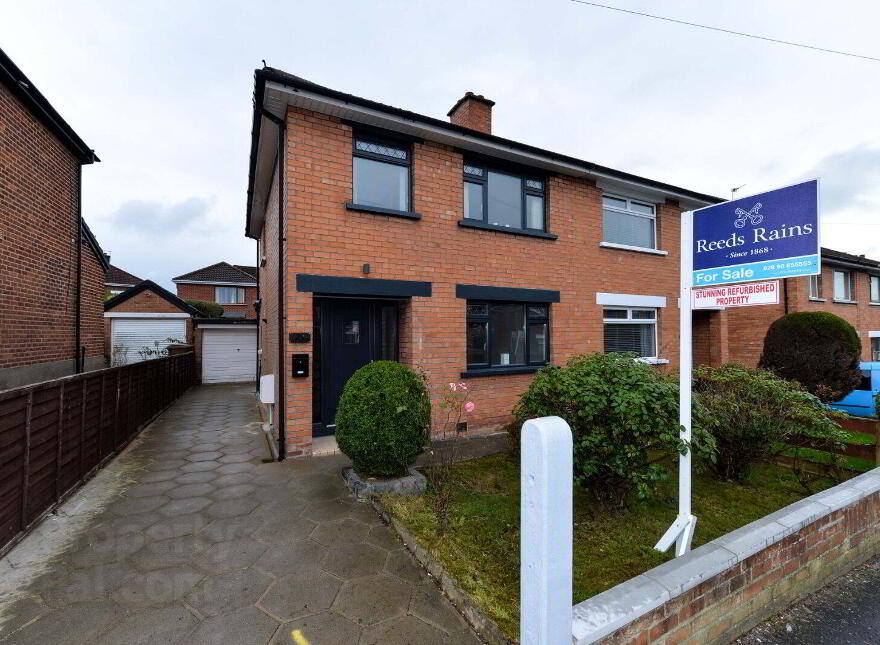 24 Orangefield Lane, Belfast, BT5 6BW photo