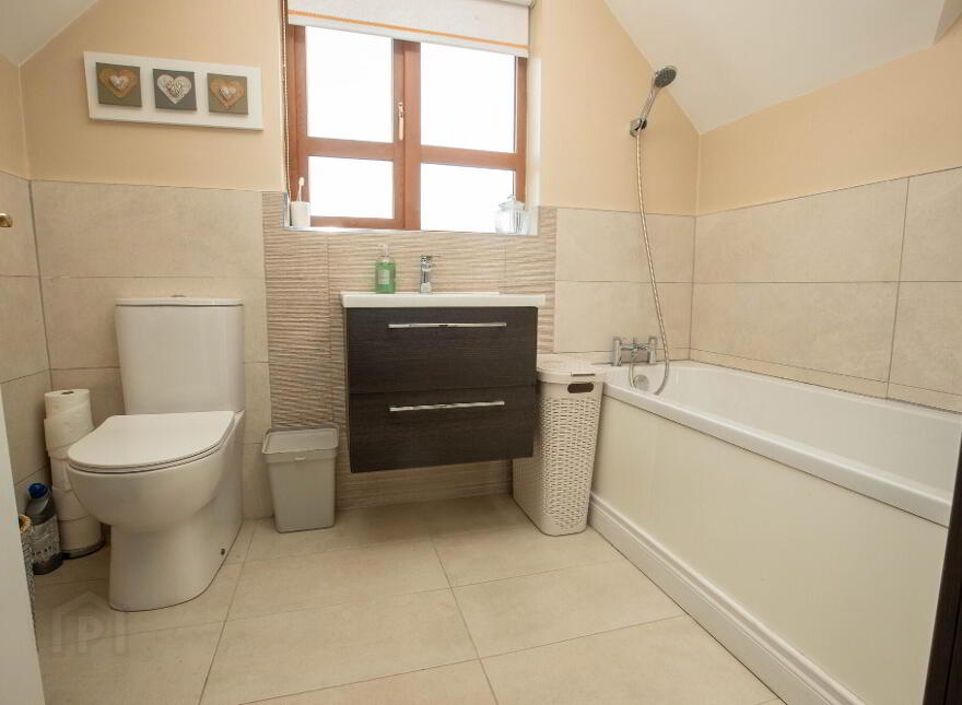 20 Rathcillan Court, Bryansford Road, Newcastle, BT33 0UA