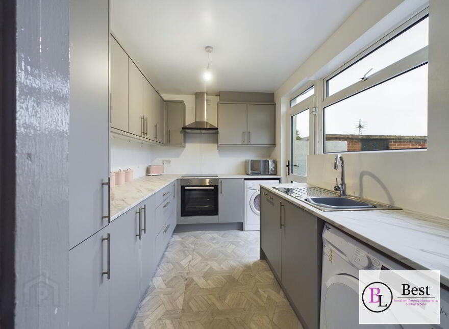 156 Linn Road, Larne, BT40 2AL