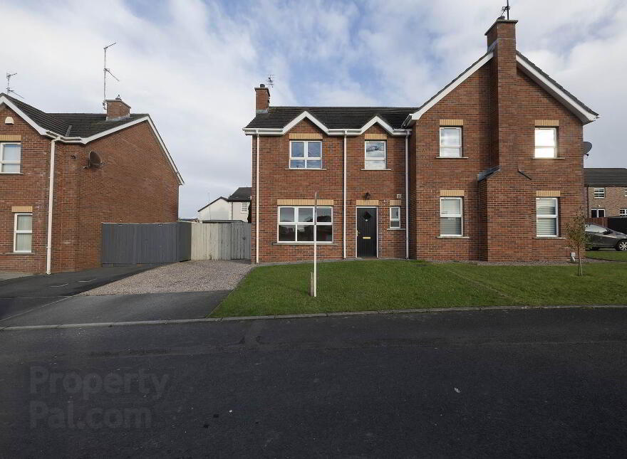 5 Riverglade Court, Lurgan, Craigavon, BT66 8TS photo