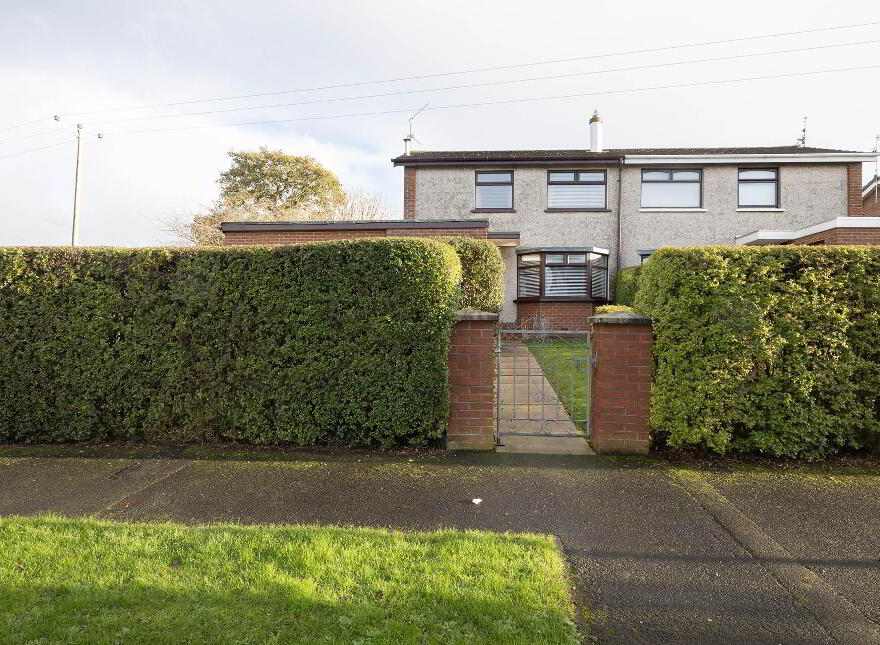 24 Allenhill Park, Lurgan, Craigavon, BT67 9DZ photo