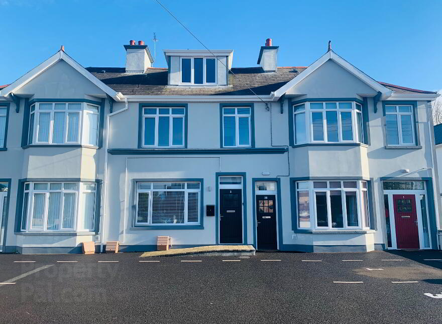 3b Portrush Road, Coleraine, BT52 1RB photo