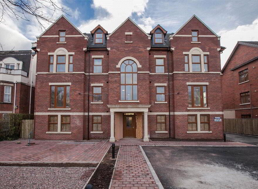 Apartment 3 22 Upper Lisburn Road, Finaghy, Belfast, BT10 0AA photo