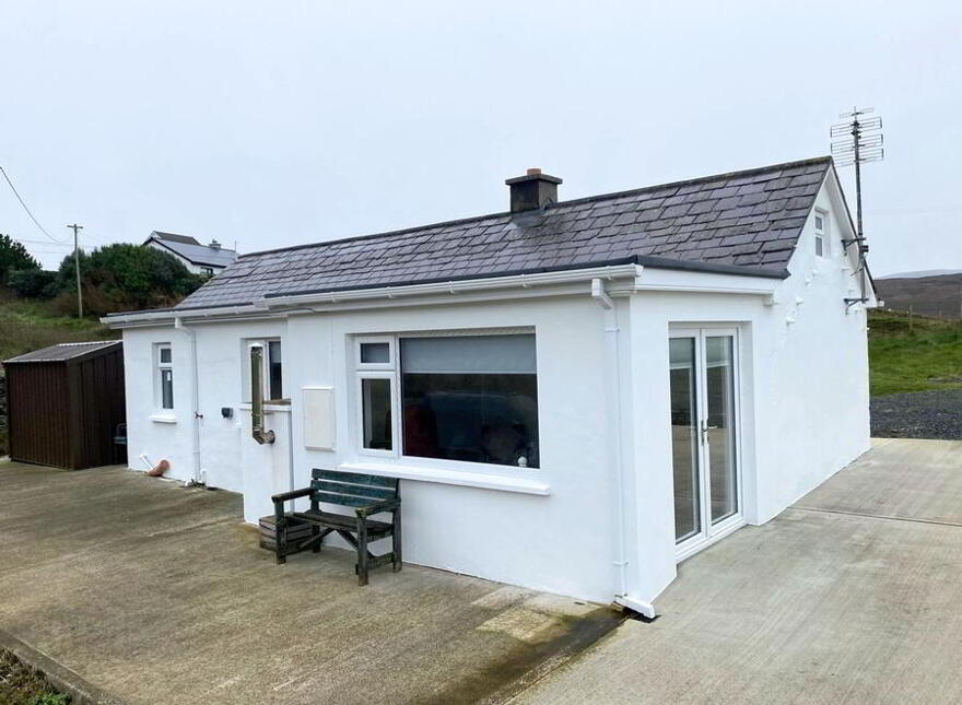 Kinnakillew, Glencolmcille, F94K7F6