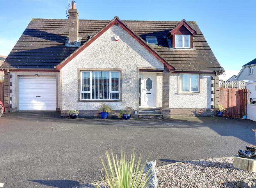 36 Cooks Brae, Kircubbin, Newtownards, BT22 2SG photo