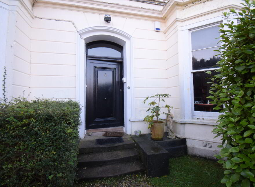 4 Ardmore Terrace, Off Victoria Road, Holywood, BT18 9BH photo