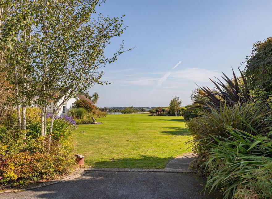 Lisimore, 20 Trench Road, Comber, Newtownards, BT23 6EH