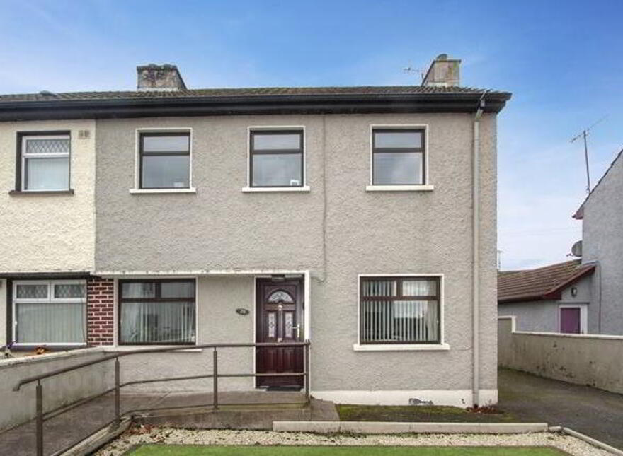 26 The Crescent, Castleblayney, Monaghan, A75WV82 photo