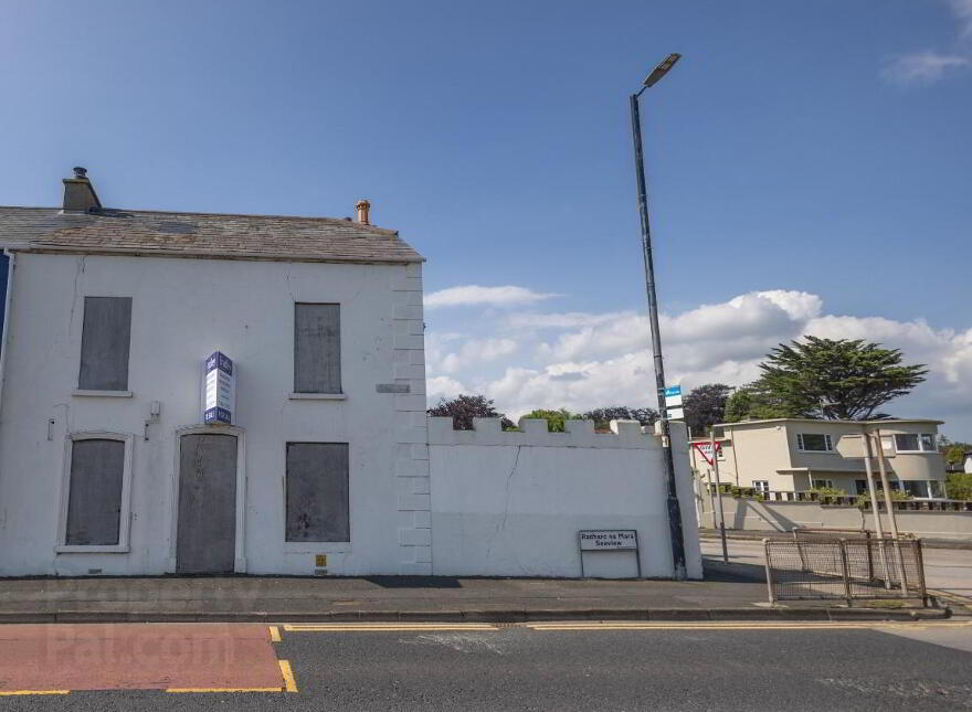 56 Seaview, Warrenpoint, Newry, BT34 3WG photo