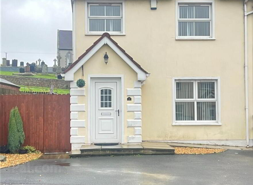 8 Lisgarvagh, Lislea, Newry, BT35 9JZ photo